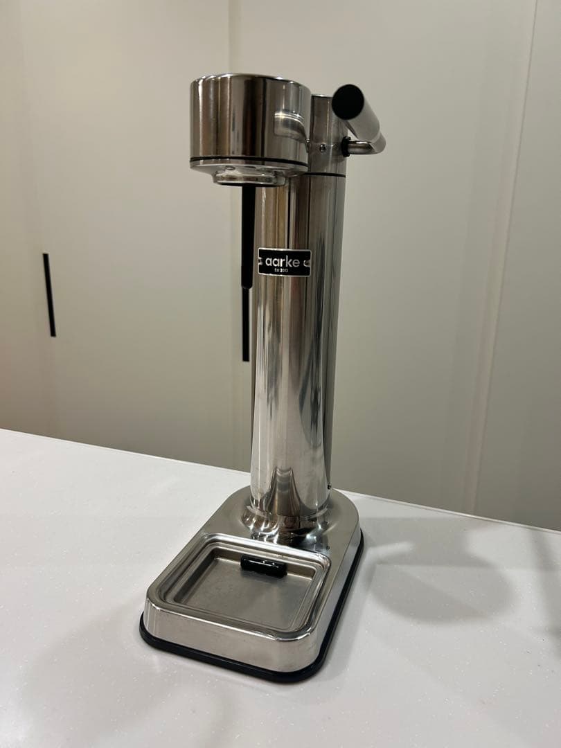 アールケ　カーボネーター　シルバー　炭酸水メーカー