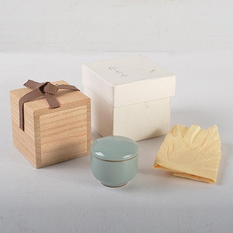 茶道具　三代　諏訪蘇山作　青磁　桃香合　表千家堀内宗完兼中斎極め箱C　R5102