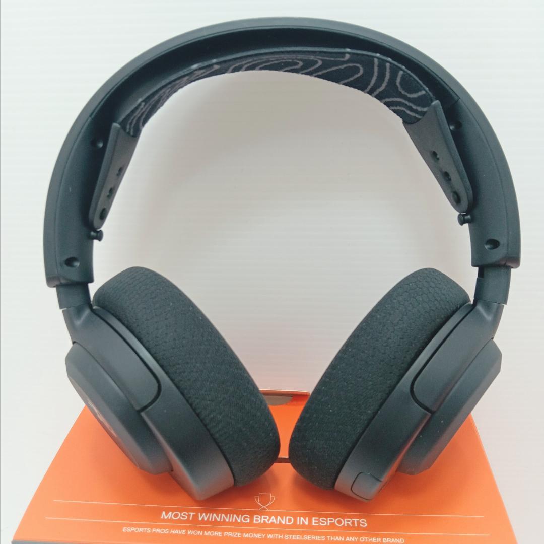 9m7782a1r 未使用 スティールシリーズ Arctis Nova 5