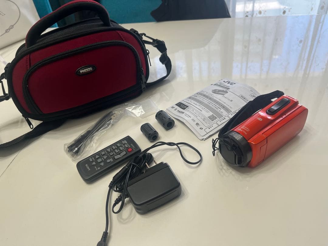 JVC ビデオカメラ オレンジ