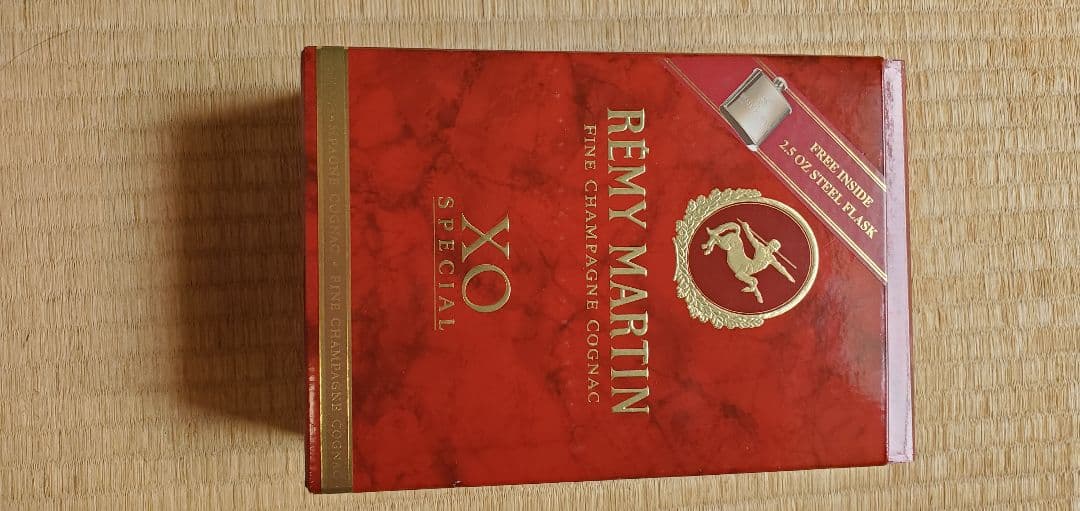 REMY MARTIN XO スペシャル　ブランデー 750ml