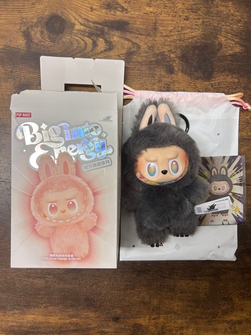 LABUBUラブブ　シークレット