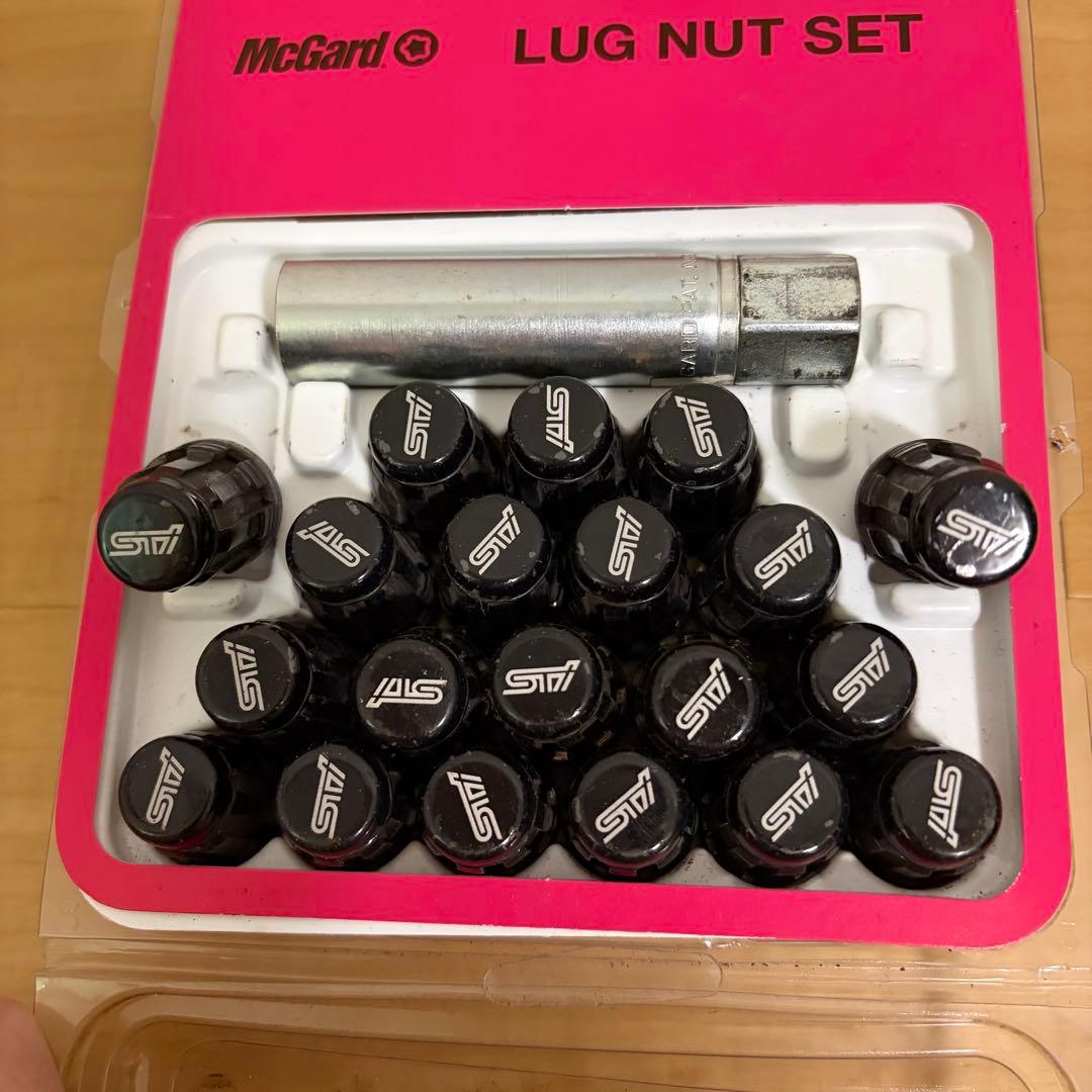 STI ラグナットセット ST28170ST020 ブラック
