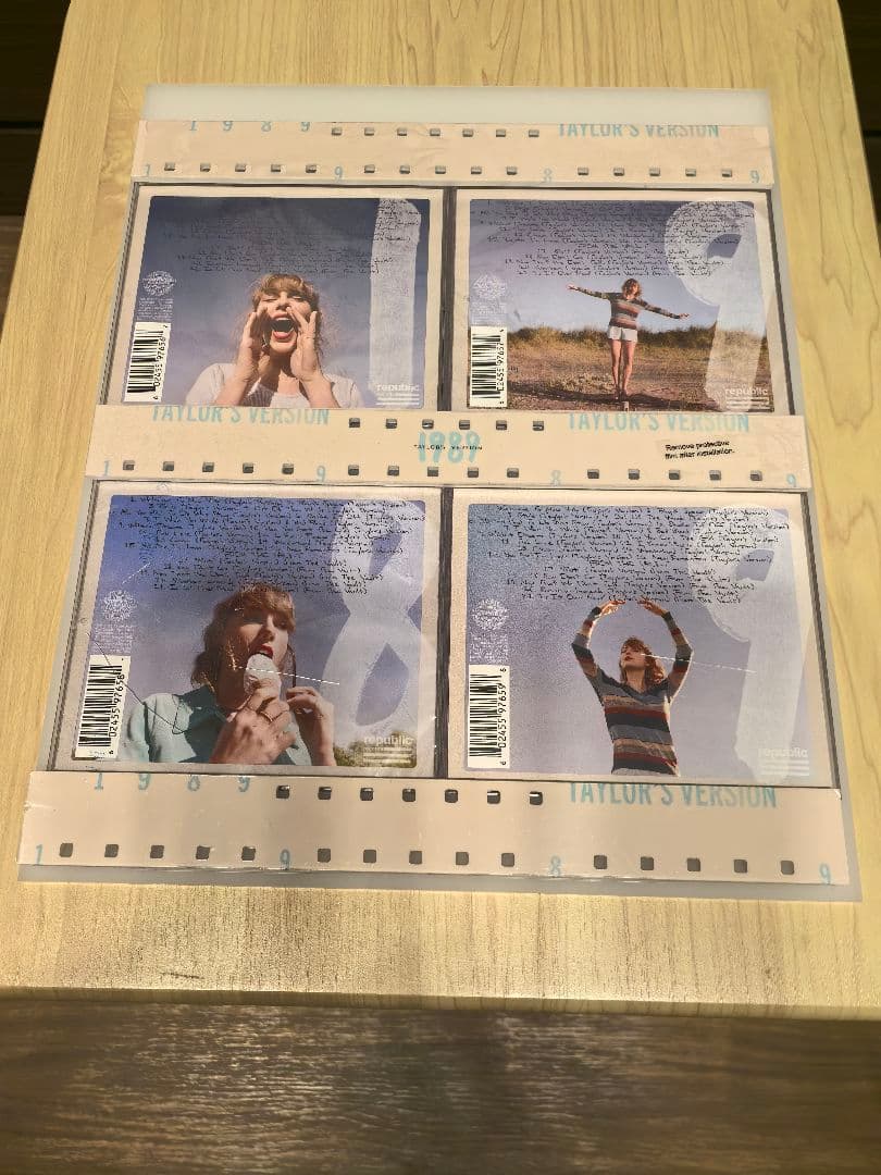 1989年（テイラー版）フィルムストリップCDディスプレイ棚