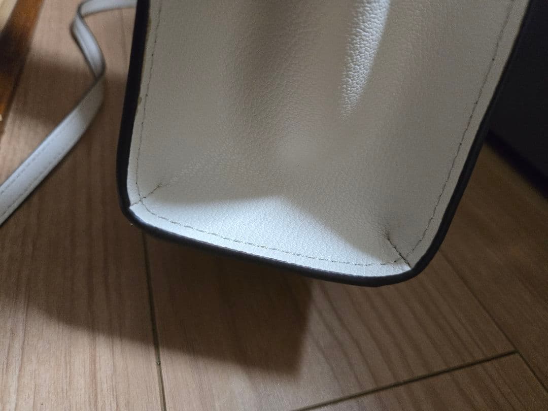 【mami.u6x6u.79】ショルダーバッグ