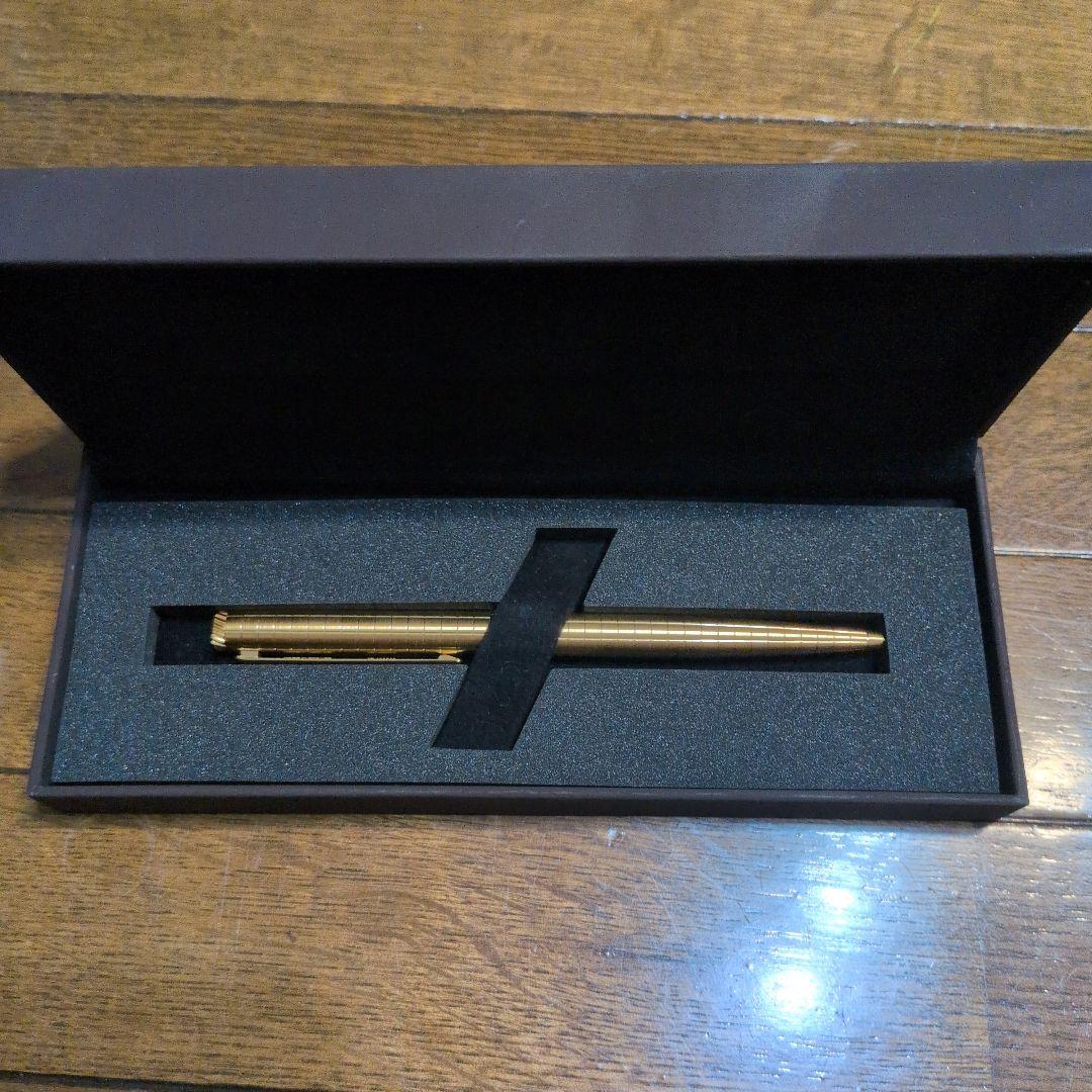 dunhill 金色のペン