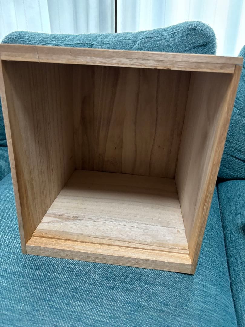 輪島塗 三段重 台付　飛花沈金　うるし塗