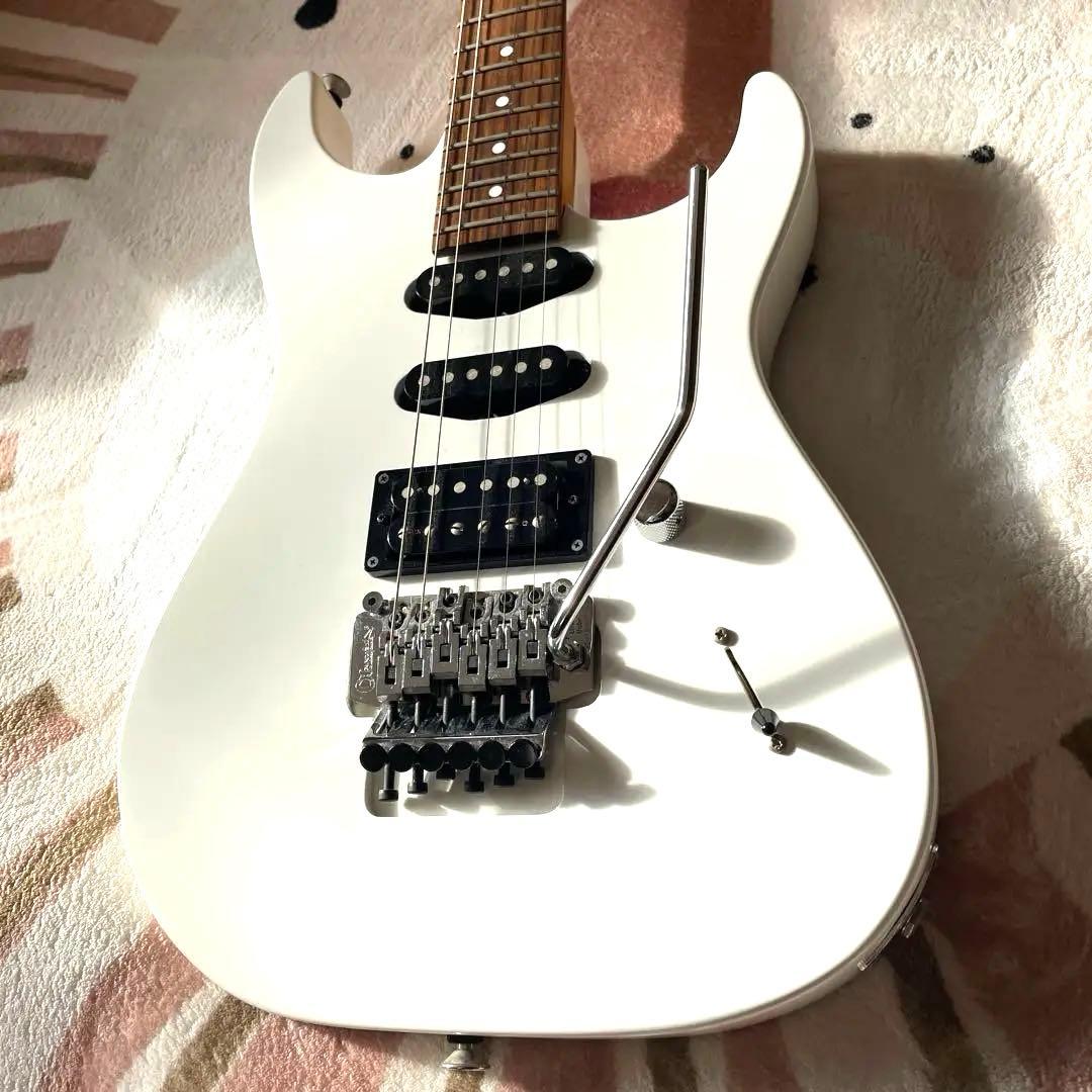 ★CHARVEL★ シャーベル ホワイト　ジャクソン