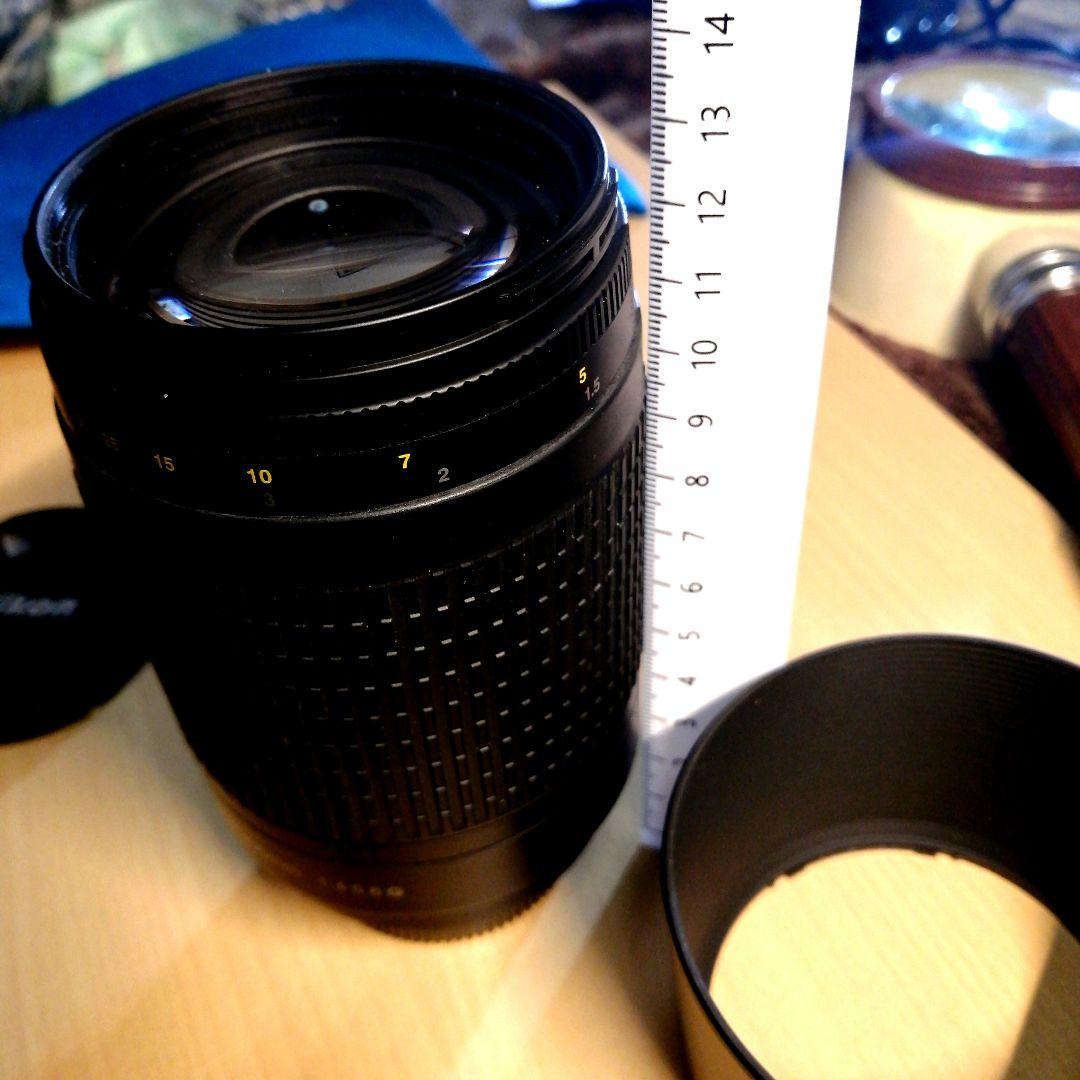 NikonAF NIKKOR ズームレンズ レンズフード付き 70ー300mm