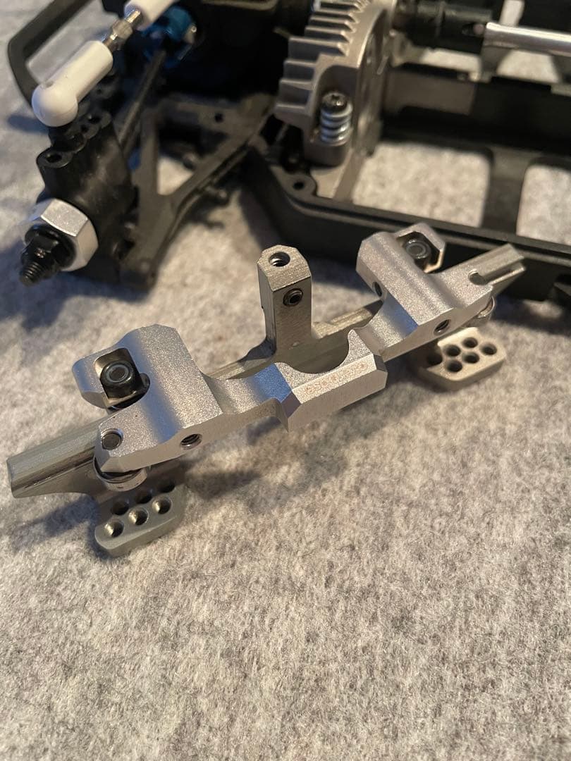 ヨコモ.ドリフトパッケージ希少(OverDose)スライドラック付