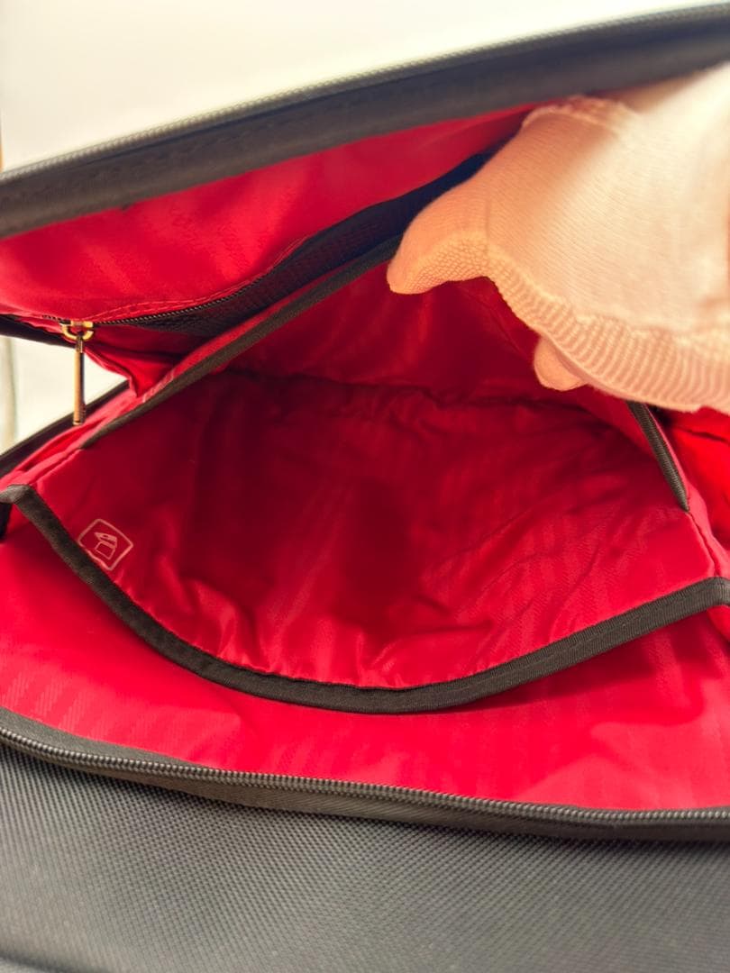 美品 4輪 サムソナイト ヴァイゴン キャリーケース 黒 機内持込可 軽量