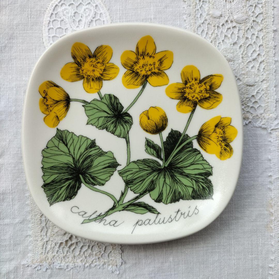 ARABIA ボタニカ Esteri Tomula 壁掛け絵皿