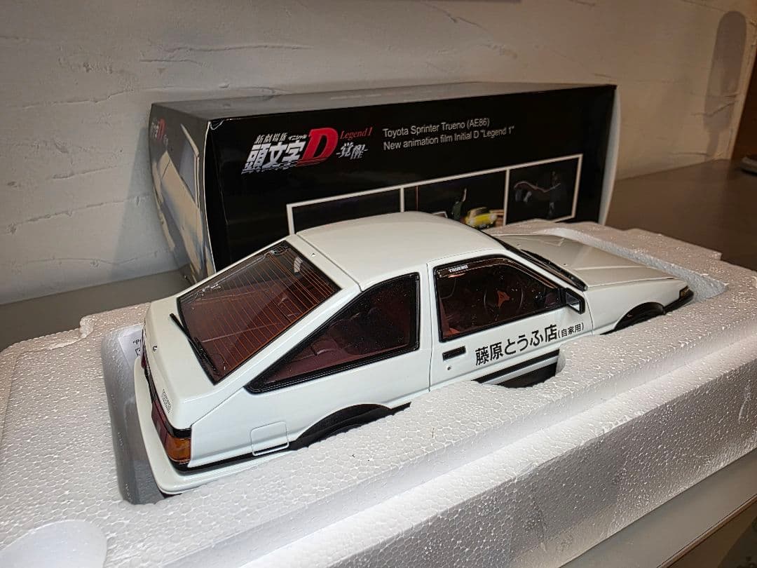 オートアート 頭文字D イニシャルD 1/18 スプリンタートレノ ノーマル版