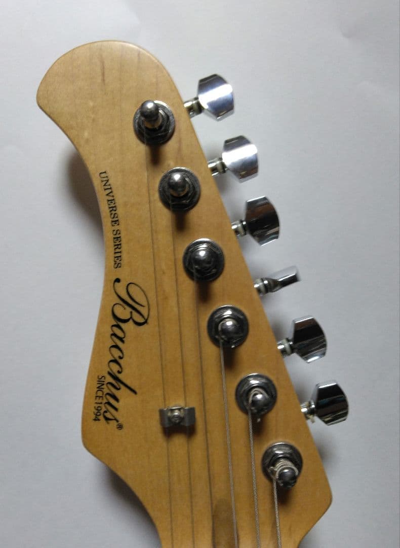 Bacchus Universe Series レフティ モデル