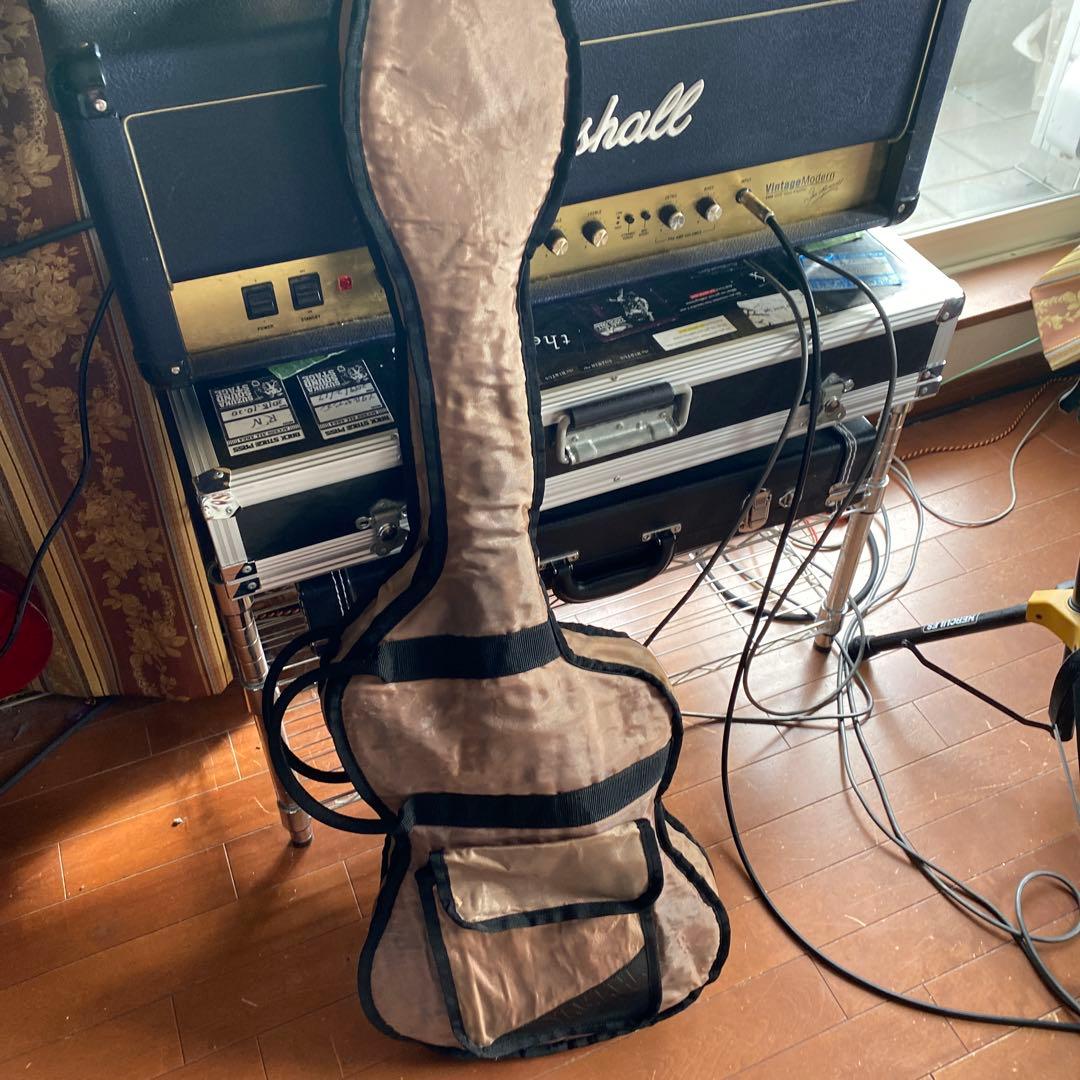 Fender JAPAN Stratocaster boxer Eシリアル