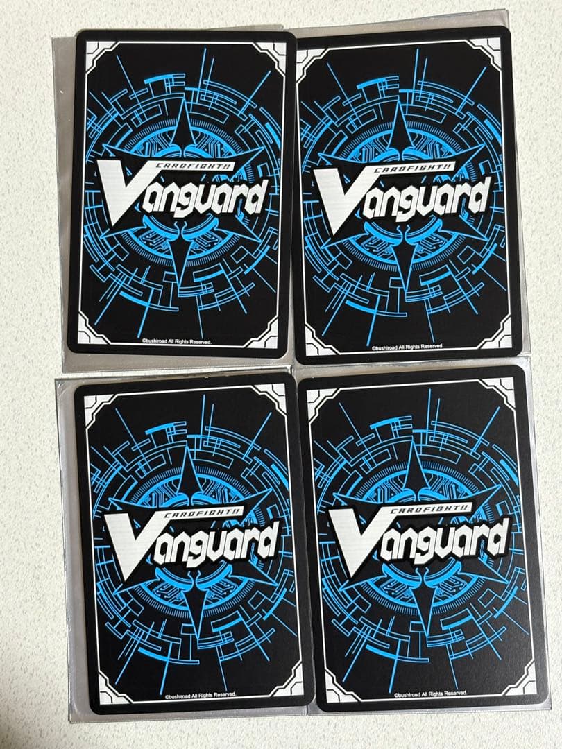 ヴァンガード ハーヴェスト・エルフ RRR 4枚 傷あり