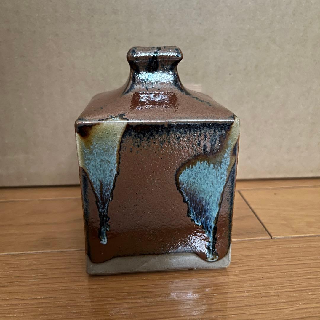 人間国宝　浜田庄司　濱田庄司　鐵釉花瓶　角瓶　花生　共箱付き