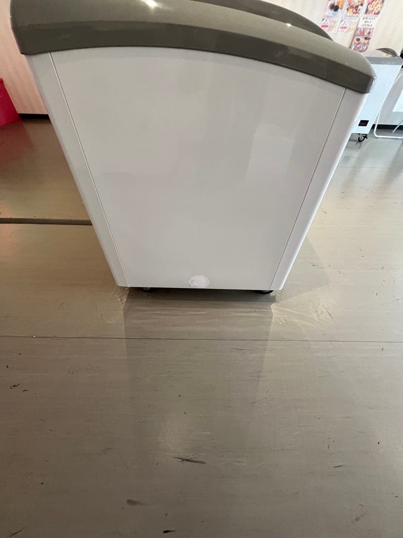 JCM LED付き冷凍庫 330L 美品