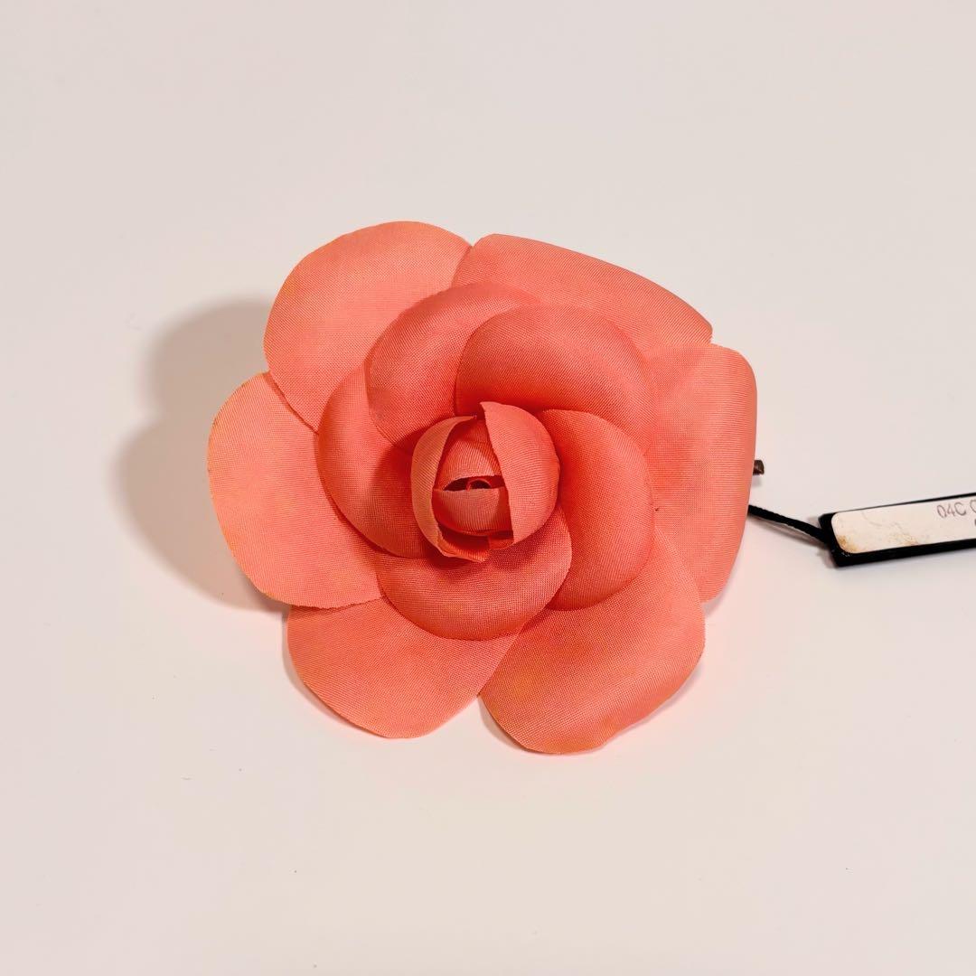 希少 シャネル カメリア ブローチ フラワー ロゴ コサージュ 花型