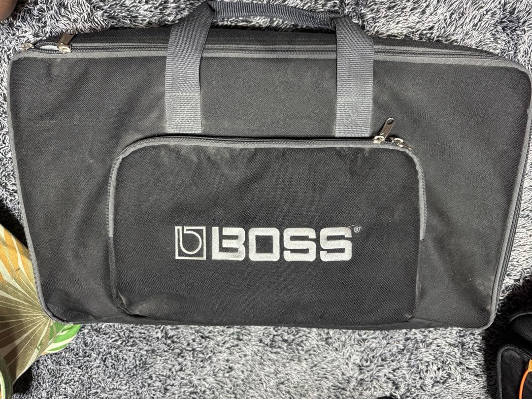 3日だけ値下げ！ギターマルチエフェクター　BOSS GT-8 超美品！