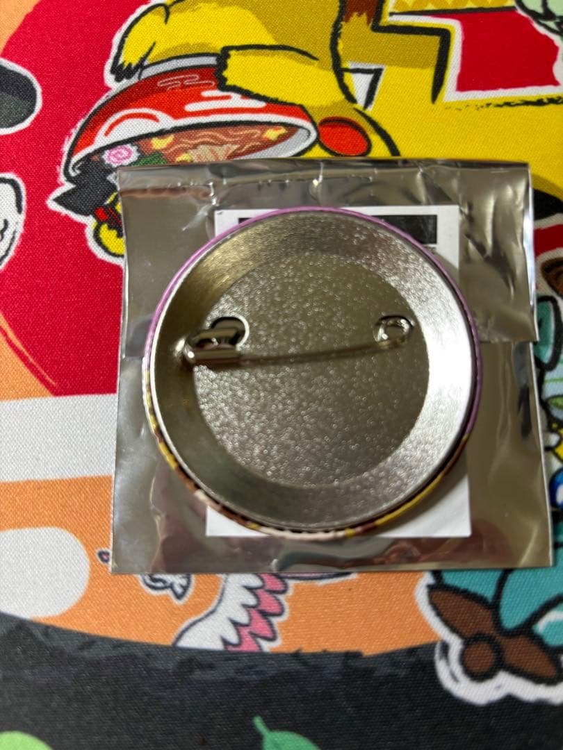 デートアライブV 茶屋町フェス ガラポンくじ 缶バッジ 星宮六喰 ホログラム