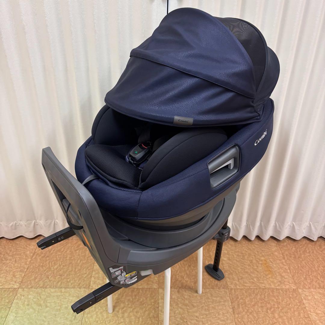 クリーニング済☆美品☆コンビ　新生児OK　THE　S　Air　ISOFIX　紺