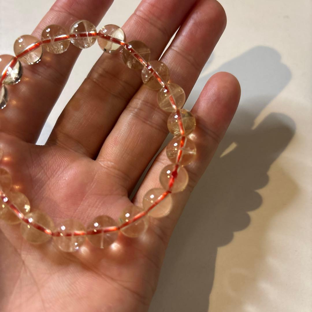 このシトリンたん綺麗！黄水晶とも言うよ！