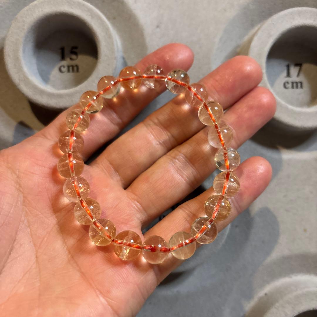 このシトリンたん綺麗！黄水晶とも言うよ！