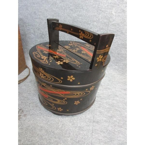 黒塗金蒔絵花筏文手桶水指箱付き [B26694]