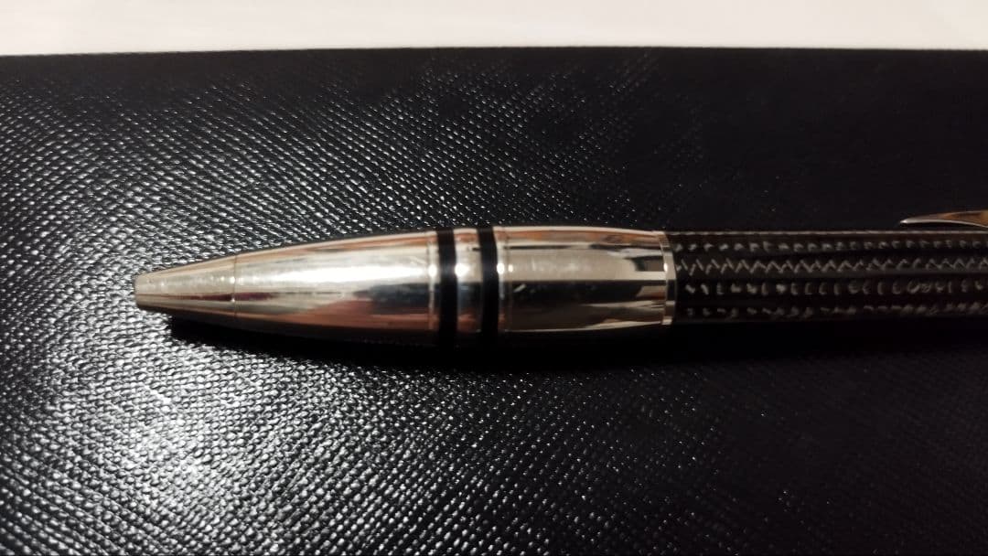 モンブラン スターウォーカー ドゥエ カーボン ボールペン