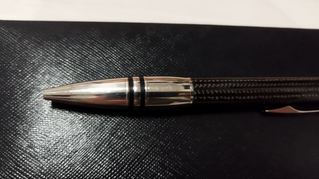 モンブラン スターウォーカー ドゥエ カーボン ボールペン