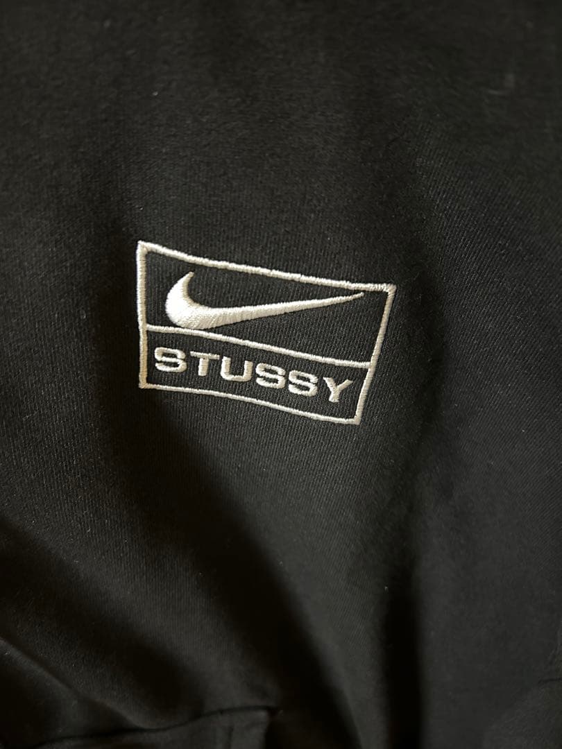 Nike x Stussy ブラック ジップアップパーカー