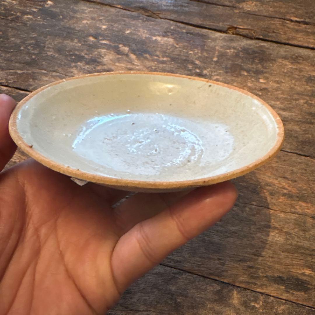 白磁❷ 口禿げの白磁の皿　中国　古玩