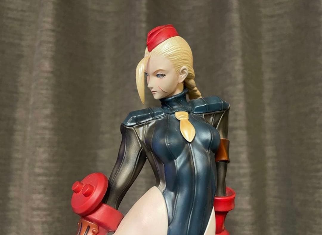 キャミィ フィギュア　ストリートファイター