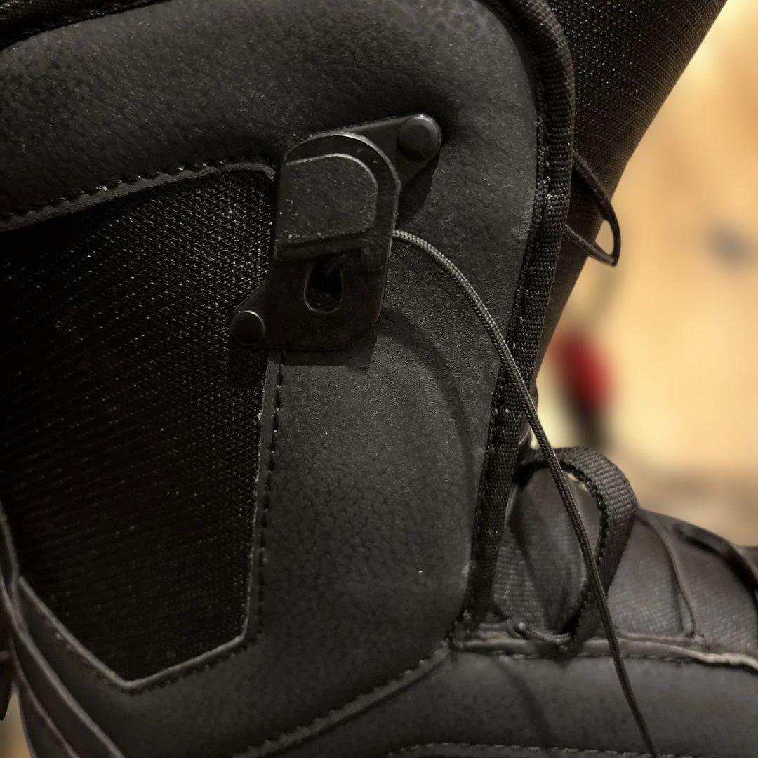 ブラック スノーボードブーツ 男性用