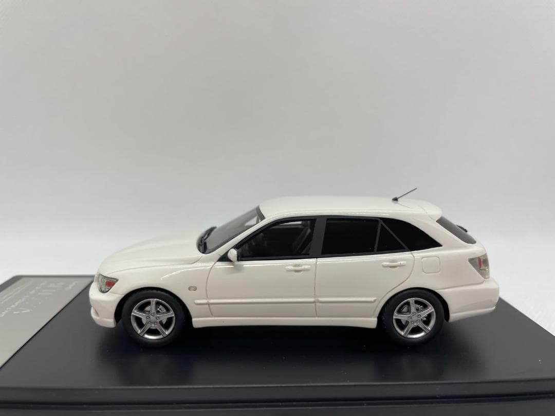 402-175 Hi-Story 1/43 トヨタ アルテッツァ Gita