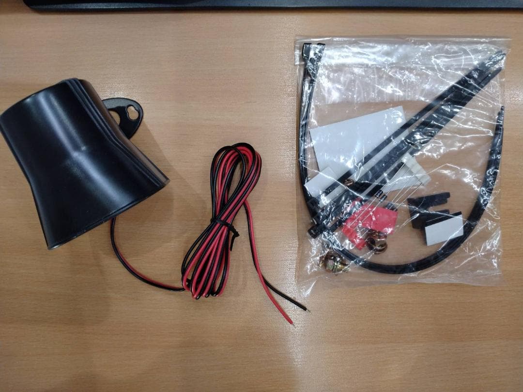 ！再値下げ！　未使用品　HORNET HORNETカーセキュリティ 701VS