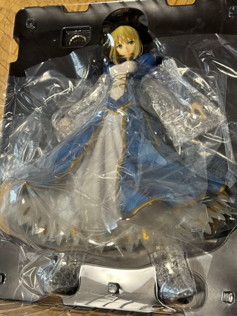 セイバー/アルトリア・ペンドラゴン 1/4スケール PVC製 塗装済み完成品