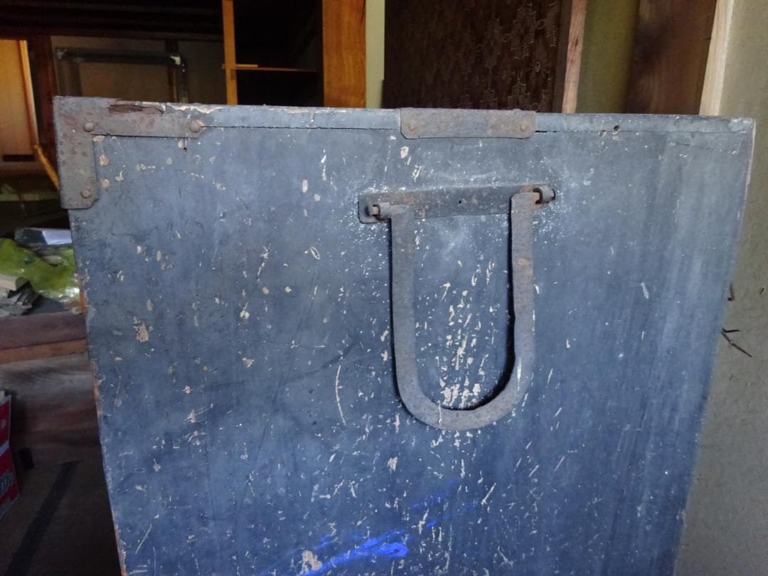 ★最終値　黒箪笥　チェスト　古民家蔵出　骨董　アンティーク　レトロ　古い　古民具