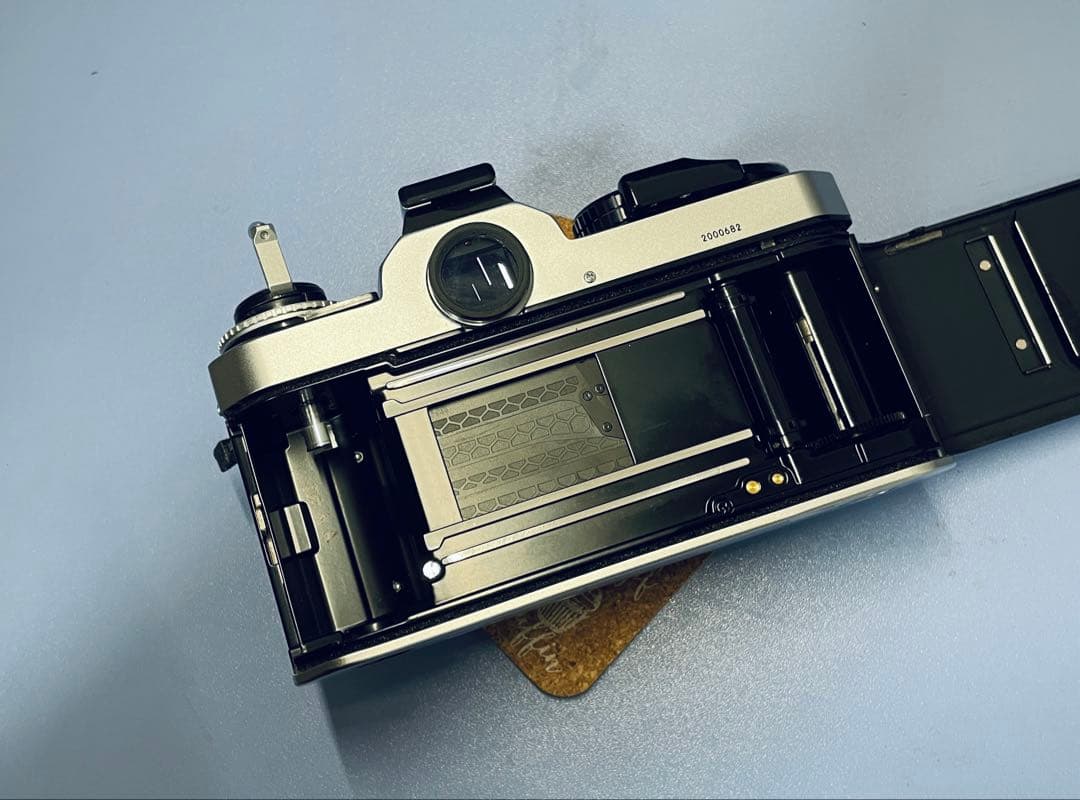 か*様 非常に綺麗なNikon FE2 完動品/作例あり