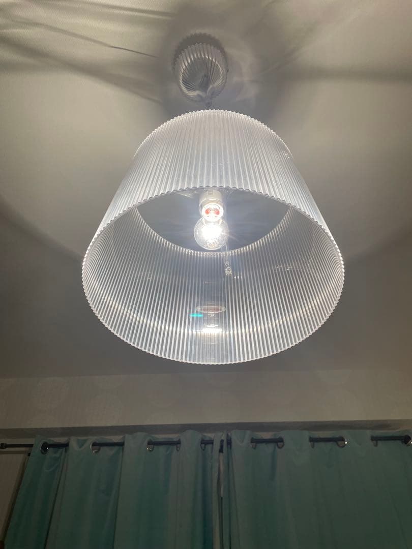 Kartell GE カルテル　ジェー　ペンダントライト