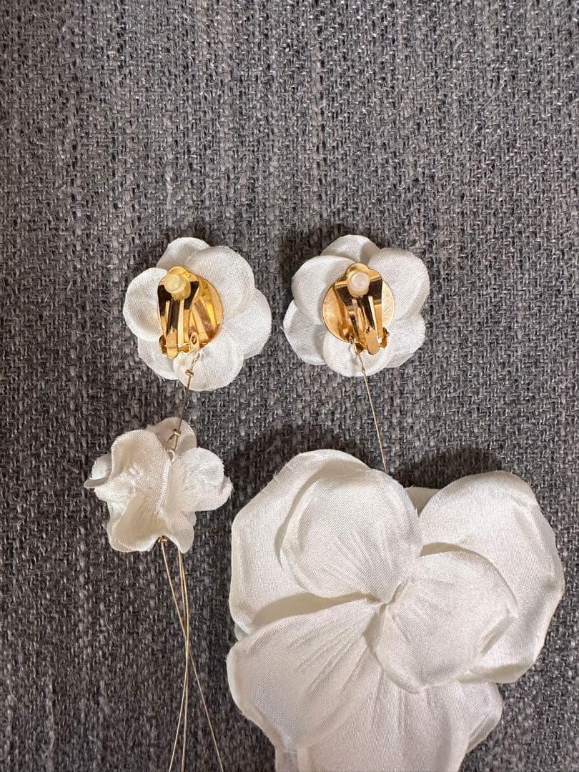 オルガブランカorgablanca ホワイト花モチーフアクセサリー