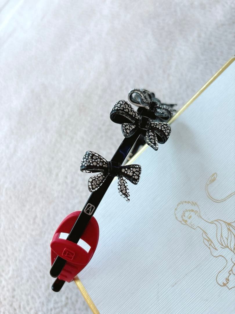 【美品】ALEXANDRE DE PARIS 7連リボン カチューシャ ブラック