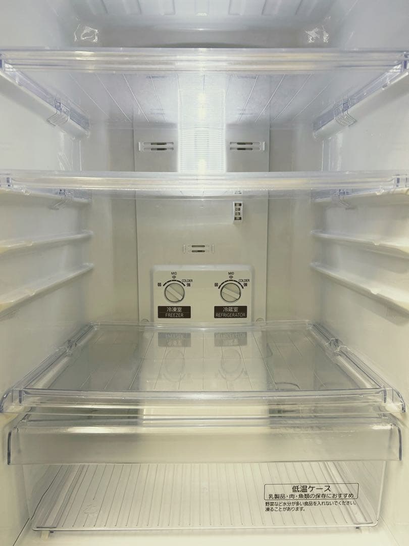 三菱　冷蔵庫　シルバー（MR-P15Z-S1）