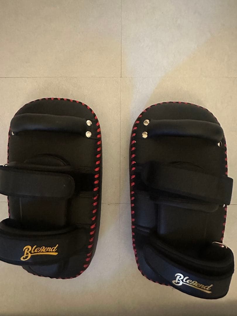 リアン　出品　Blegend キックミット