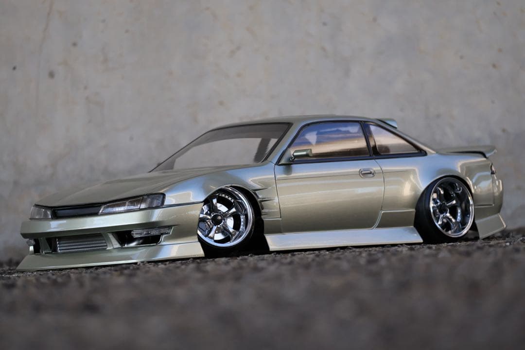 アディクション S14 シルビア 新品未使用ボディ