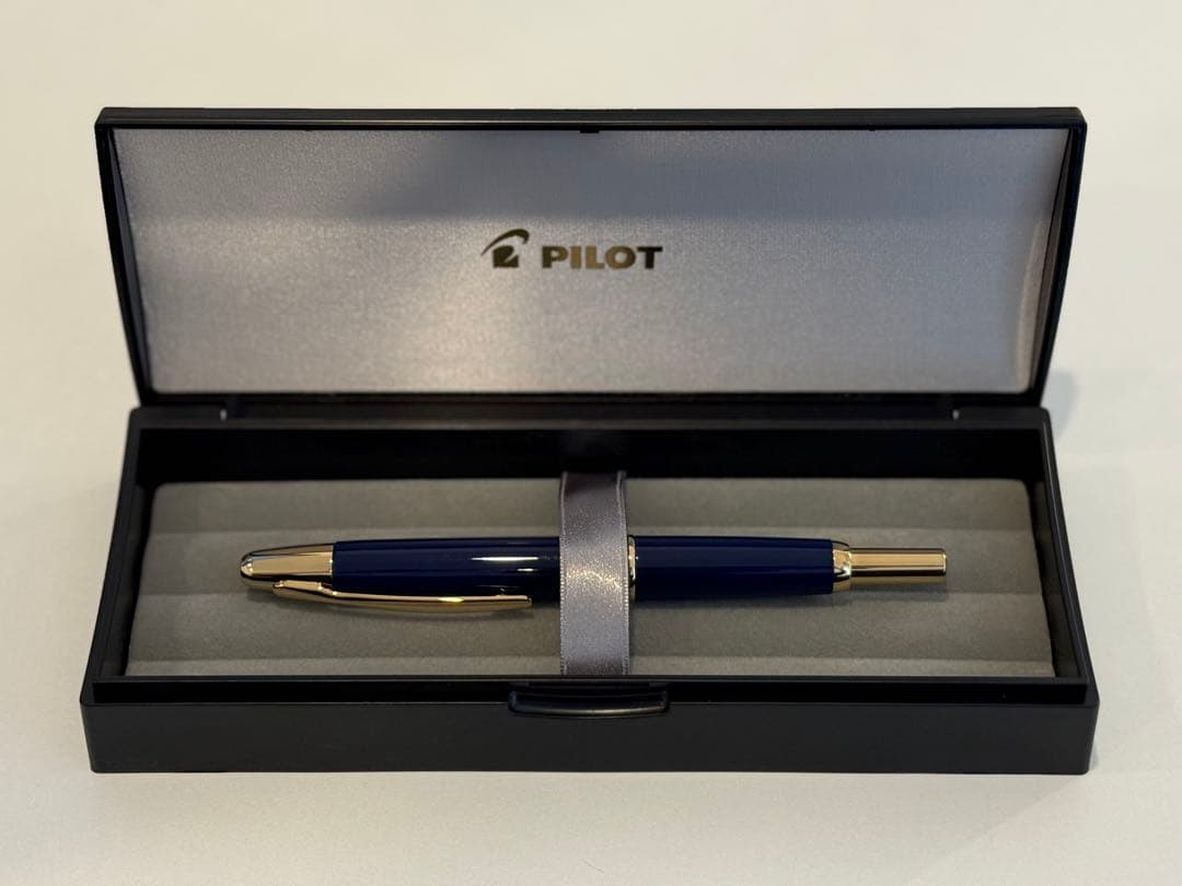 【未使用・箱あり】PILOT キャップレス 万年筆 M ダークブルー