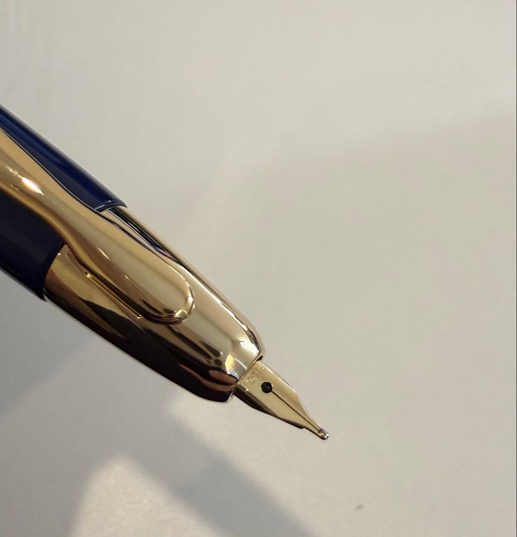 【未使用・箱あり】PILOT キャップレス 万年筆 M ダークブルー