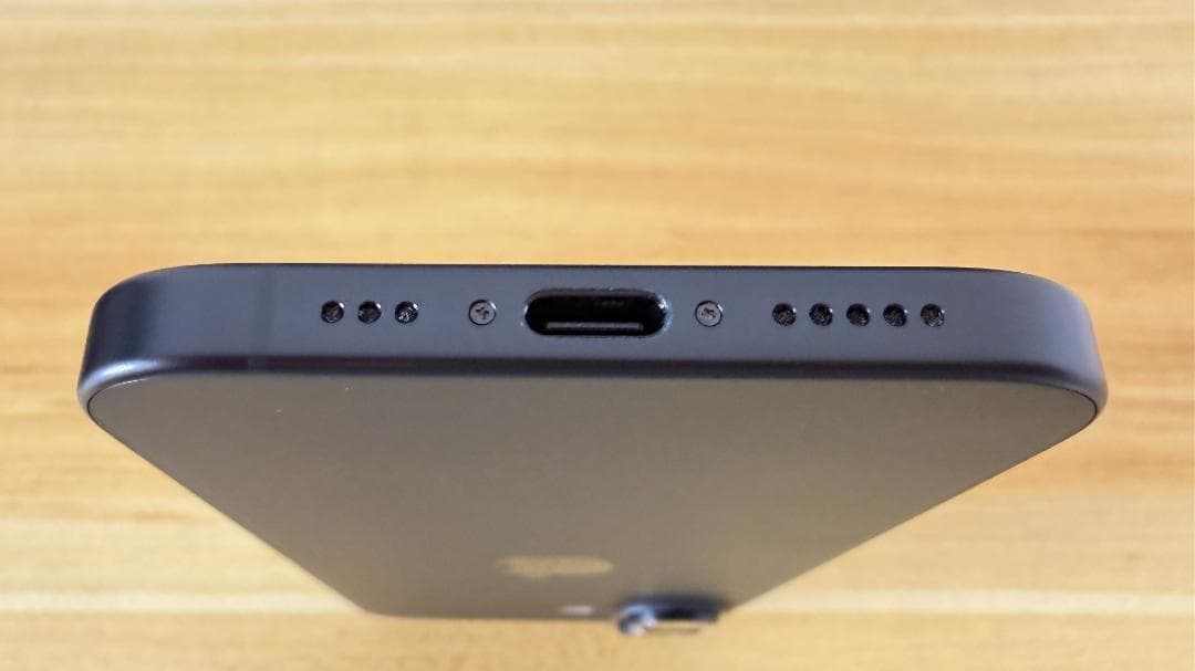 iPhone16 128GB ブラック simフリー バッテリー100%