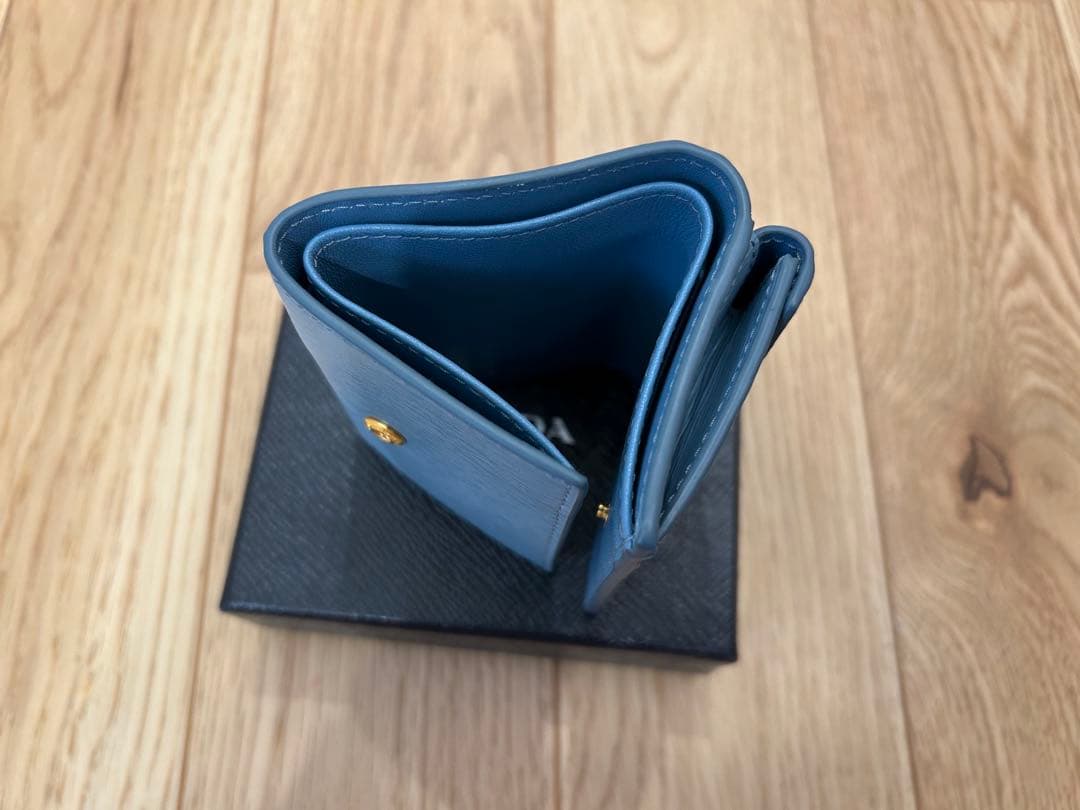 PRADA プラダ　三つ折り　ミニ財布